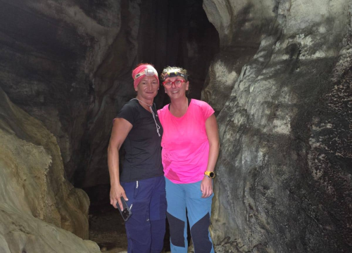 Fotografija 1 - Mihovilci u pohodu 'Put Oluje' stigli na Kninsku tvrđavu