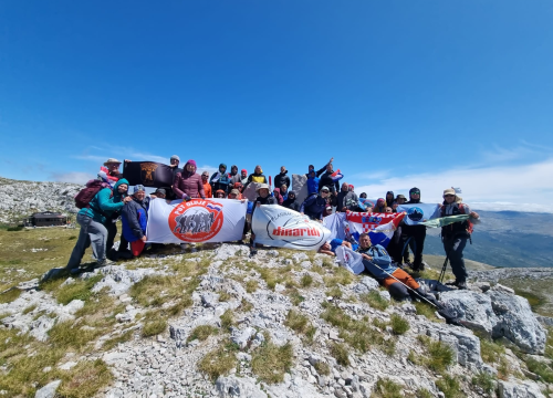 Fotografija 10 - Mihovilci u pohodu 'Put Oluje' stigli na Kninsku tvrđavu