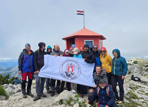 Fotografija 2 - Mihovilci u pohodu 'Put Oluje' stigli na Kninsku tvrđavu