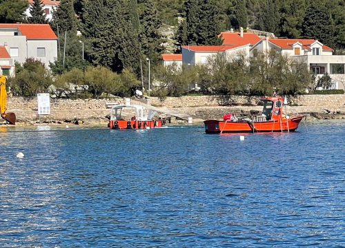 Fotografija 20 - Voda stiže na Žirje, Kaprije i Obonjan: Najduži podmorski cjevovod položen 70 metara pod morem