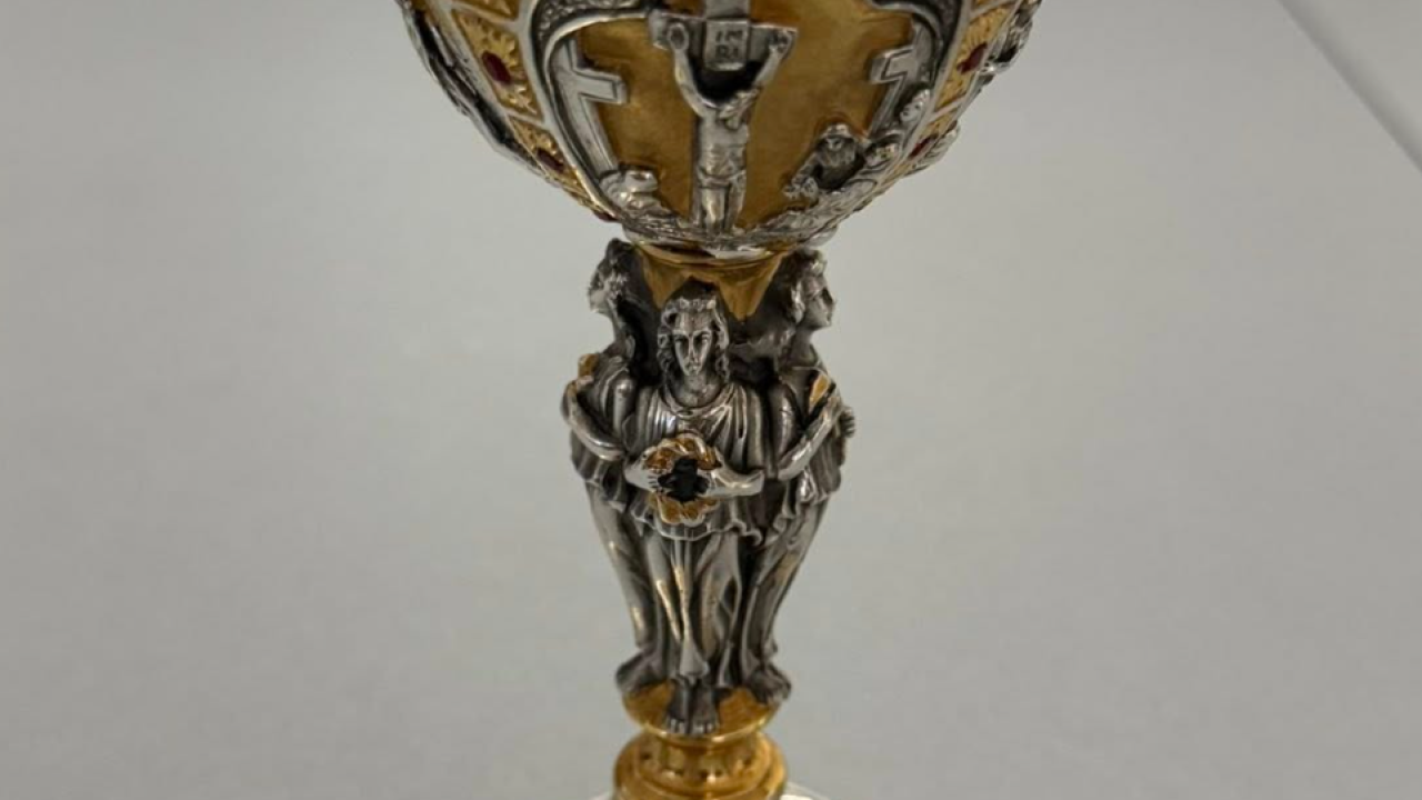 Tribunjska župa bogatija za novi kalež:' Ovo je vrijedan poklon anonimnog darovatelja koji nas prati'