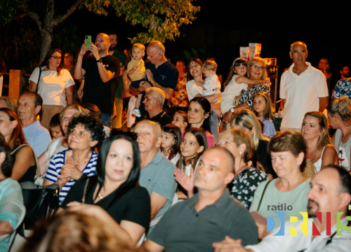 Fotografija 19 - U Drnišu održan 5. Minifest, dječje pjevačko natjecanje