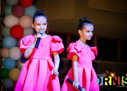 Fotografija 11 - U Drnišu održan 5. Minifest, dječje pjevačko natjecanje