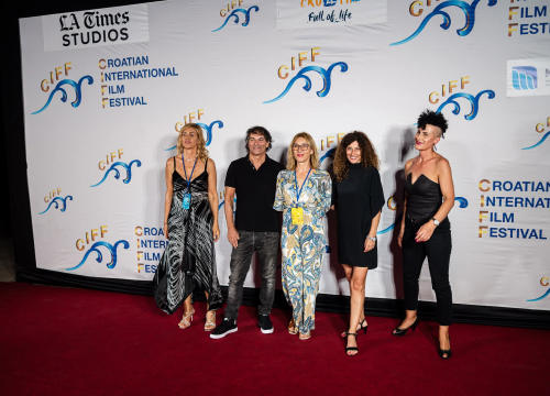 Fotografija 49 - Zvijezde i crveni tepih u Šibeniku: Počeo Croatian International Film Festival