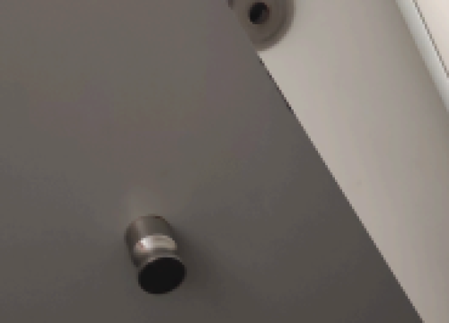 Fotografija 13 - FOTO Fekalije po zidu, zaštopani zahodi, tamponi u okvirima, razbacano smeće – s tim se na Rezalištu svakodnevno bore djelatnici Zelenog grada