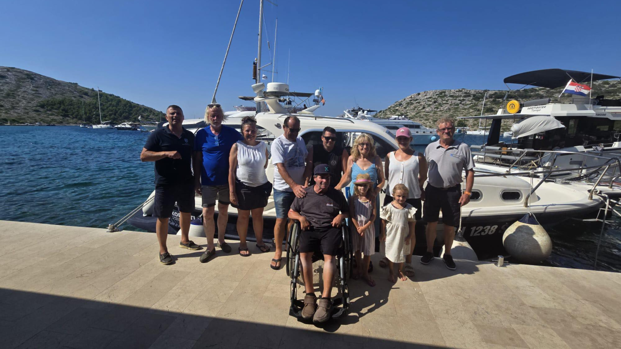 Jürgen Baur u Murteru je stigao nakon 11 dana putovanja u električnim kolicima