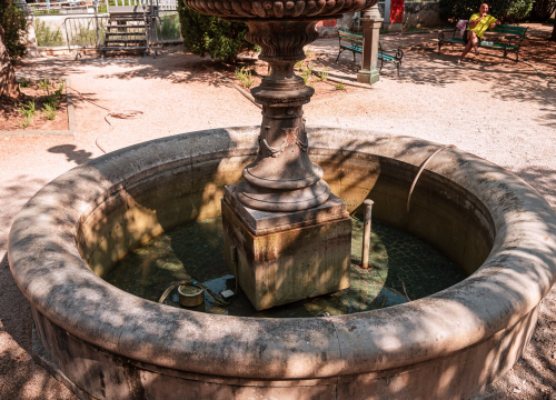 Fontana opet nastradala: Vandali preko noći napravili štetu, Zeleni grad po stoti put šalje apel