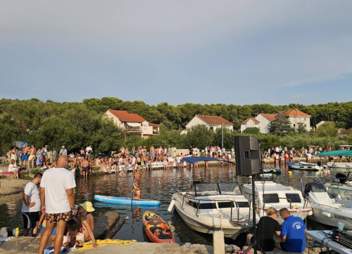 Fotografija 10 - Lov na ciple na teću