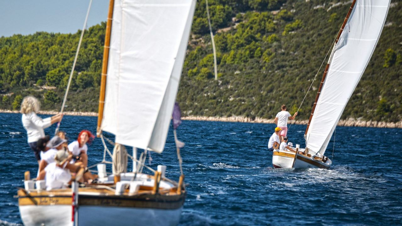Regata 'Idron po korentu' po peti put u Tisnom: Publiku će zabavljati Giuliano & Diktatori