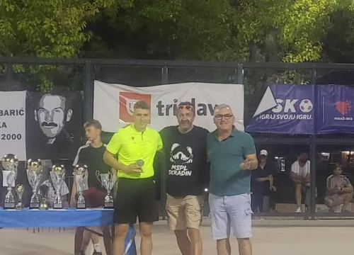 Fotografija 2 - FOTO Vrtnom centru Dubrava skradinski memorijal na male branke