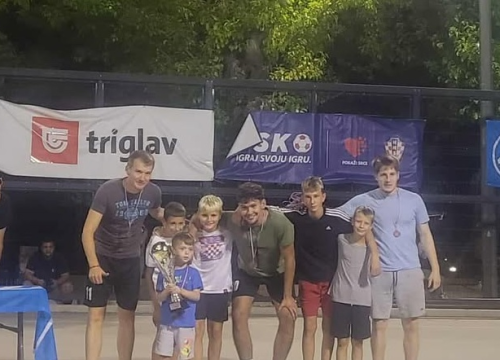 Fotografija 5 - FOTO Vrtnom centru Dubrava skradinski memorijal na male branke