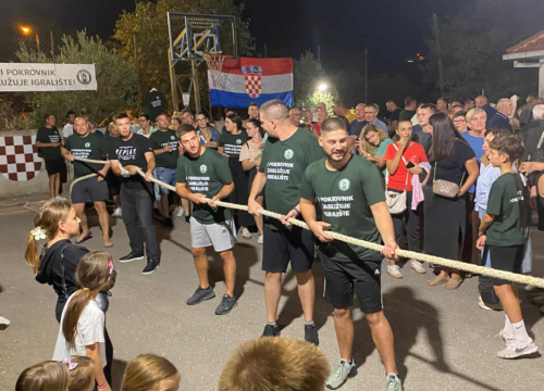 Fotografija 9 - Od mure do povlaćenja konopa: Održan Susret Pokrovničana uz sportski duh i odličnu zabavu