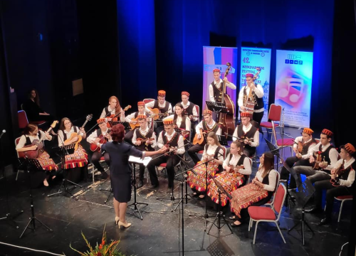 Drniški Tamburaški orkestar 'Krsto Odak' obilježava 50 godina djelovanja posebnim koncertom u čast Milke Tomić