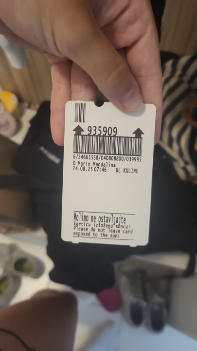 Djevojka u Šibeniku parkirala motor i dobila prijeteću poruku