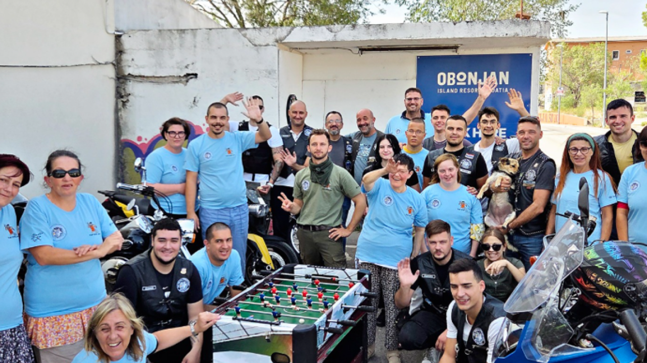 Članovi moto kluba posjetili Udrugu Kamenčići: 'Njihova podrška nam puno znači'