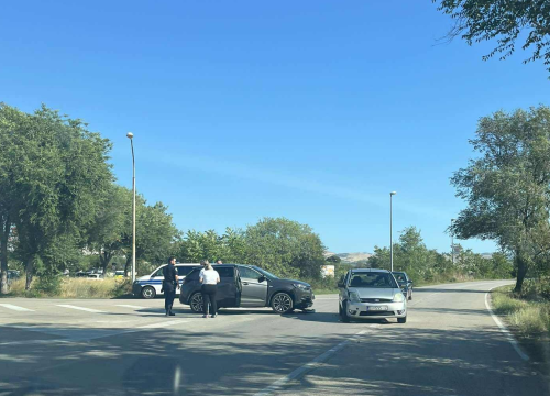 Opet prometna na križanju u Ražinama: Sudarila se dva vozila, očevid je u tijeku