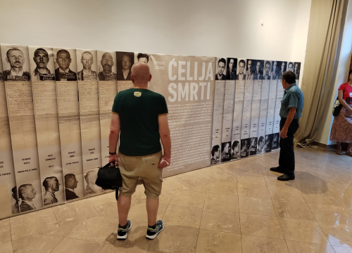 Izložba 'Objektiv NDH' označila početak 13. izdanja Festivala alternative i ljevice u Šibeniku