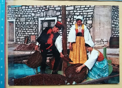 Prezimenske slike Vodica, Srime, Prvića i zaleđa: Od Cukrova i Ivasa do Roce i Šprljana