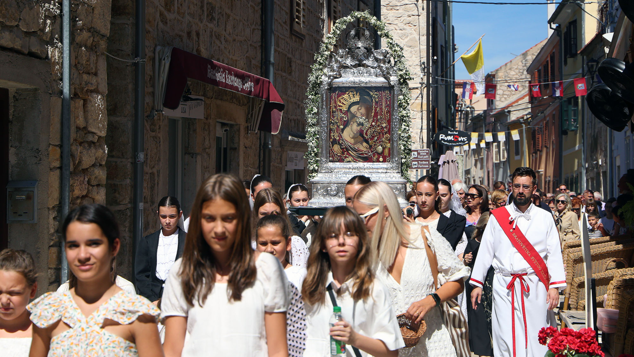 U Skradinu proslavljen blagdan župne zaštitnice