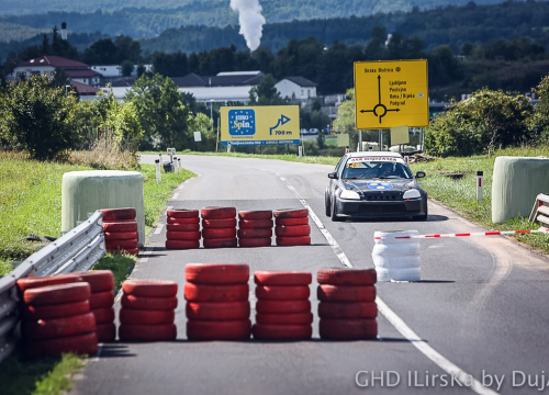 Fotografija 3 - FOTO Vozačima AKK Rogoznica tri postolja na brdskoj auto-utrci u Ilirskoj Bistrici
