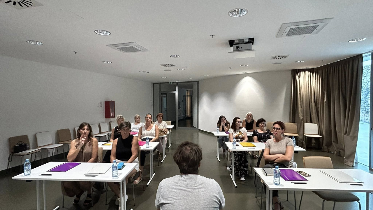 Polaznici radionice kreativnog pisanja zakoračili u svijet mašte i riječi uz voditelja Želimira Periša