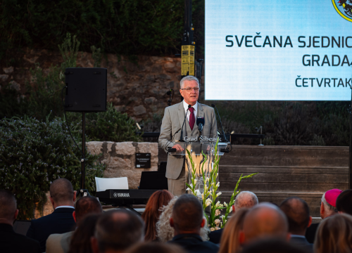 Fotografija 34 - FOTO Franka Baranović Nagradu Grada Šibenika posvetila majci: 'Šibenik je utkan u moje gene i ovo je za mene posebna čast'