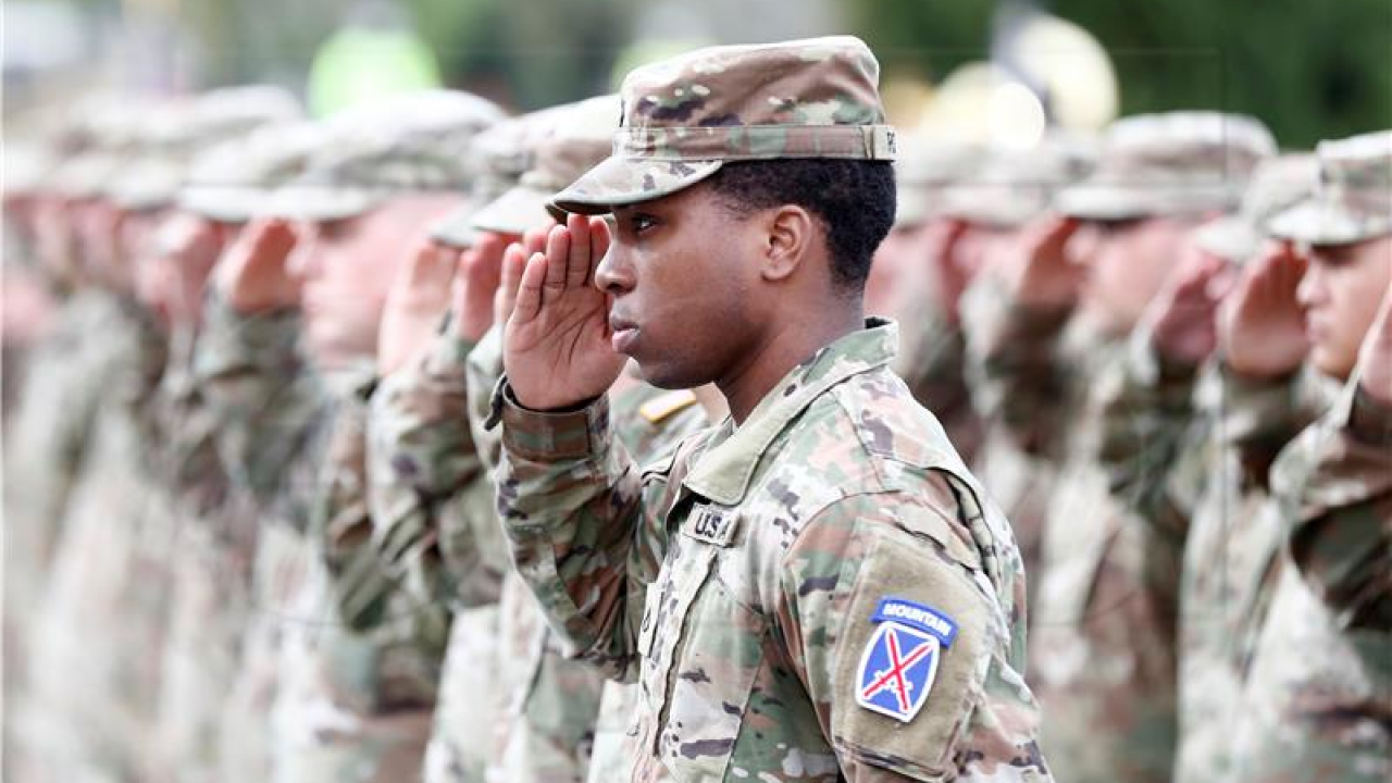 Ministar obrane SAD-a kritizirao pretile generale