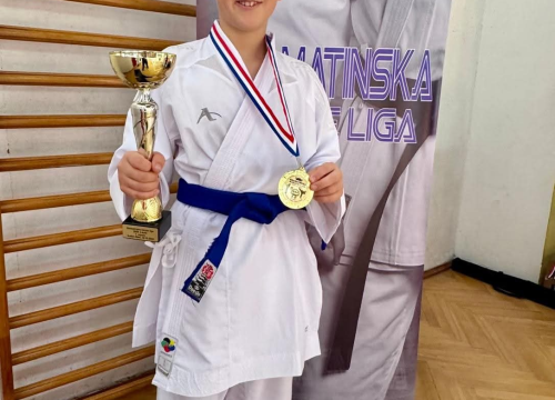 Fotografija 9 - FOTO Vikend pun borbi za Karate klub Phoenix: Sudjelovao na dva turnira, vratio se sa 19 medalja