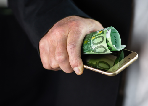 Banka poslala važno upozorenje korisnicima: U tijeku je prijevara!