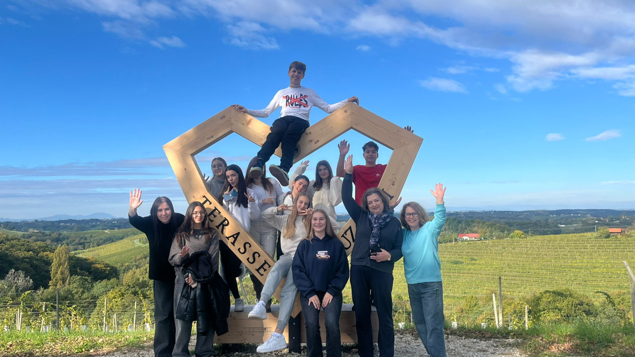 Učenici OŠ Petar Krešimir IV u okviru Erasmus projekta posjetili slovenske kolege