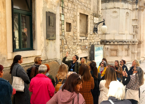 Fotografija 5 - UTV Mihovil održala tematsku turu i dala odgovor na pitanje 'Gdje je nestao kralj?!'