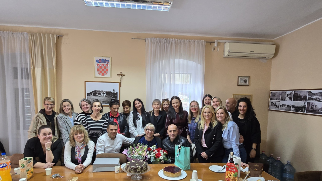 Zaslužena mirovina: Jadranka Žura u gradskoj upravi radila je od samog osnutka Općine Skradin