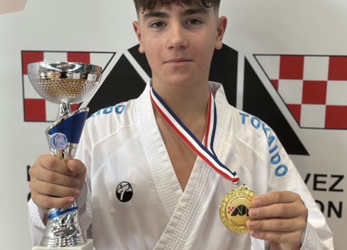 Fotografija 2 - FOTO Karataši Okita među najboljima u državi: Četiri prvaka Hrvatske, ukupno osam medalja