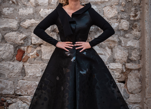 Fotografija 40 - FOTO Modni raj u Šibeniku: Otkrijte ekskluzivne kolekcije hrvatskih dizajnera u Galeriji Juraj Dalmatinac!