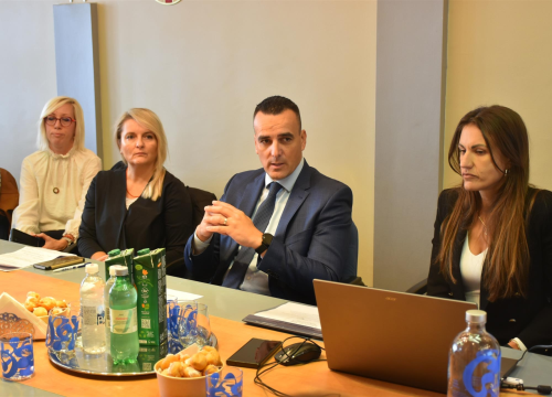 Fotografija 1 - Polaznici Škole regionalnog razvoja posjetili Županiju