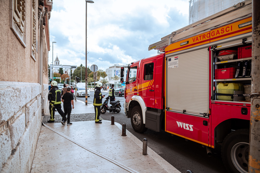 Vatrogasna vježba spašavanja i evakuacije učenika