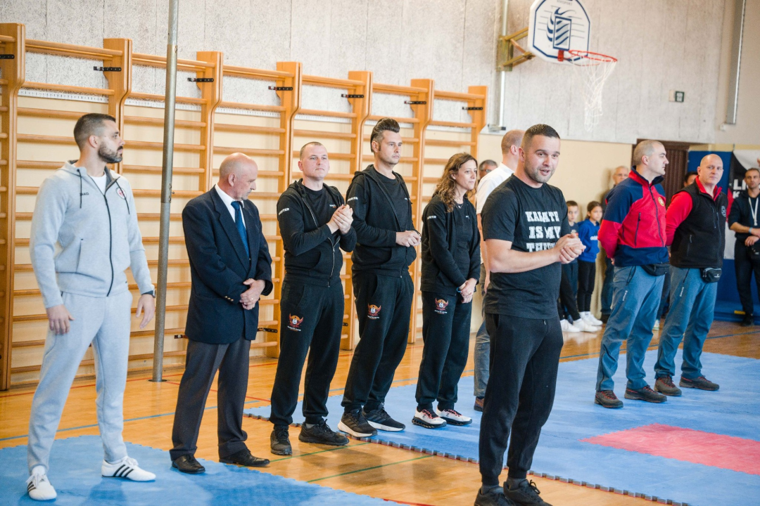 Mladi karataši otvorili novu sezonu Lige klubova uz edukativnu prezentaciju šibesnkih HGSS-ovaca