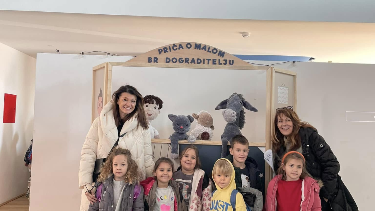 Upoznavanje s tradicijom: Mali istraživači iz šibenskih vrtića posjetili betinski muzej