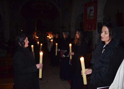 Fotografija 1 - U Primoštenu izveden oratorij 'Za križen'