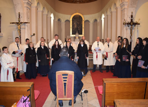 Fotografija 39 - U Primoštenu izveden oratorij 'Za križen'