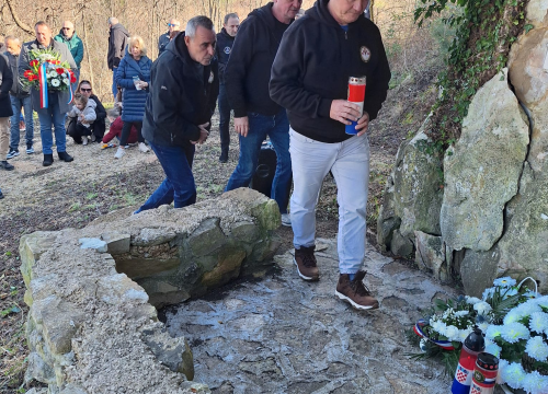 Fotografija 8 - U Sonkoviću odana počast hrvatskom vitezu Borisu Bratiću, pripadniku 113. brigade Šibenik