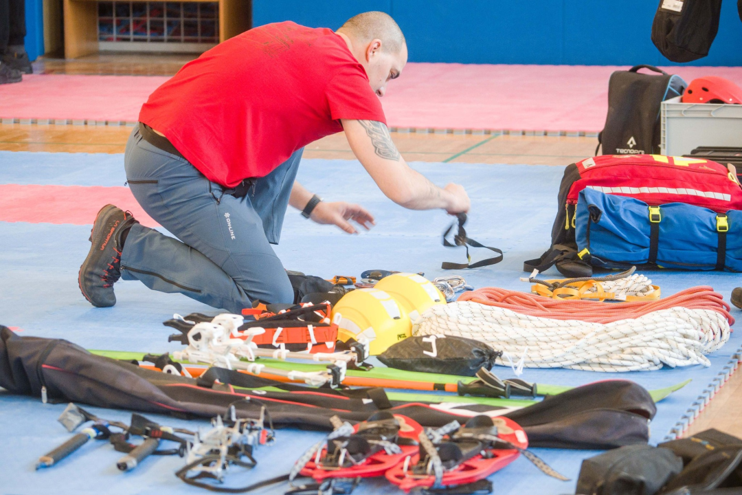 Mladi karataši otvorili novu sezonu Lige klubova uz edukativnu prezentaciju šibesnkih HGSS-ovaca