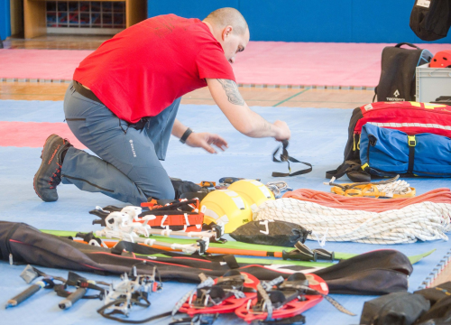 Fotografija 10 -  Mladi karataši otvorili novu sezonu Lige klubova uz edukativnu prezentaciju šibesnkih HGSS-ovaca