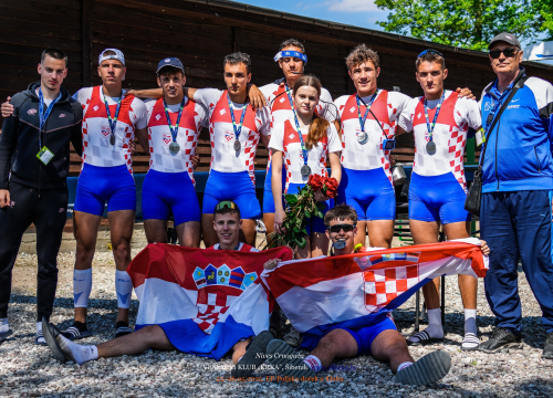 Fotografija 1 - Doček članova VK Krka