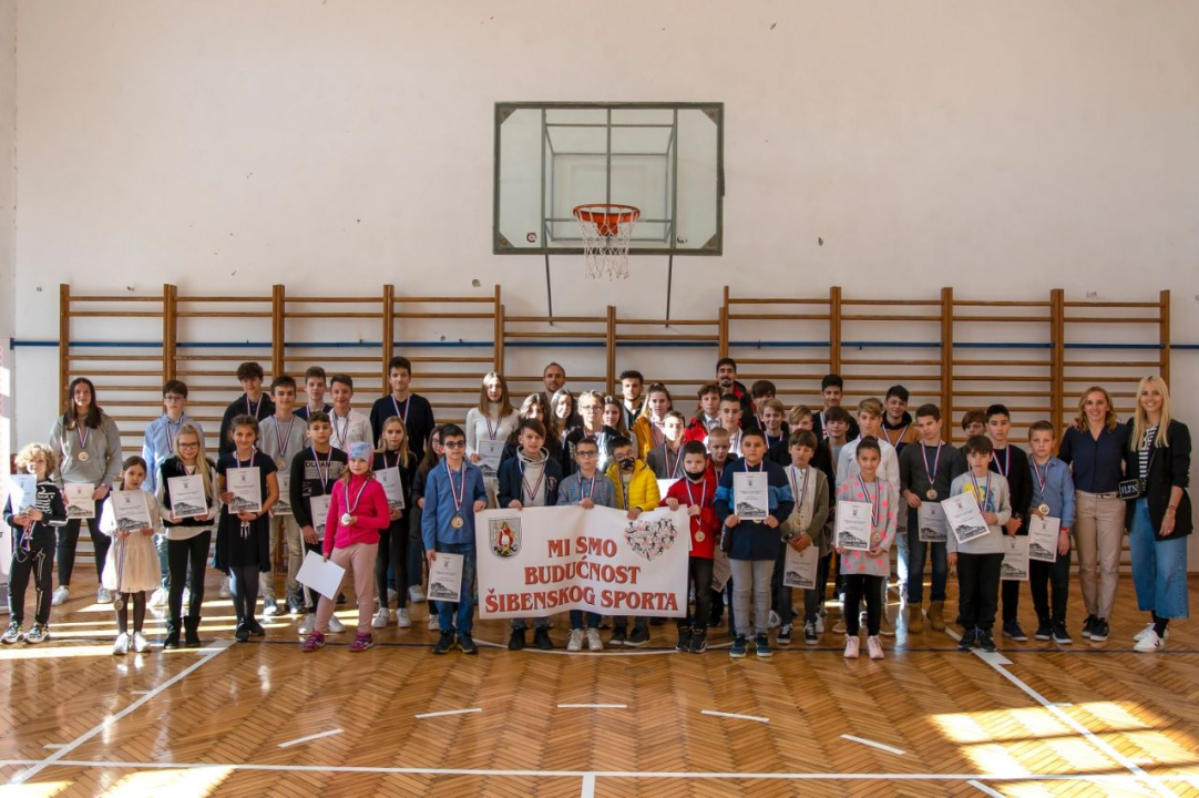 Plivači Kardum i Vukičević najbolji sportaši Šibenika, ekipno slavili nogometaši i košarkašice