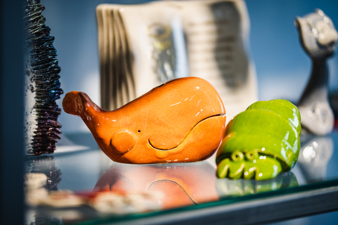 Proljeće u Galeriji Juraj Dalmatinac donosi popust na šarene umjetnine morskih motiva!