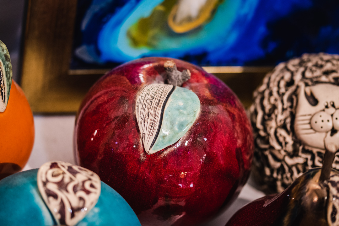 Proljeće u Galeriji Juraj Dalmatinac donosi popust na šarene umjetnine morskih motiva!