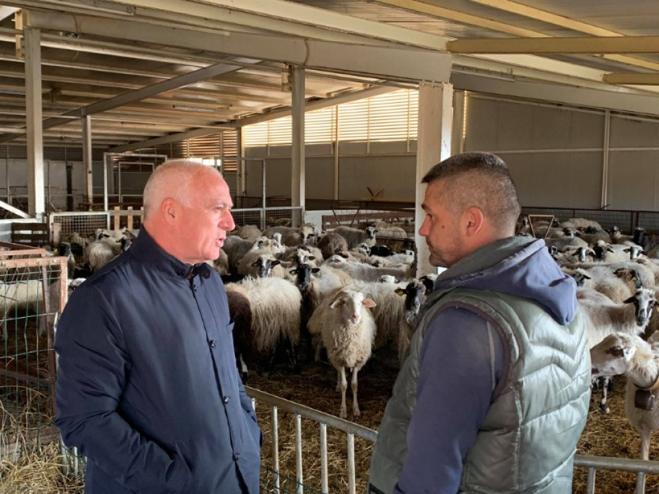 Župan obišao poljoprivrednike na području Kistanja i Đevrsaka: 'Udvostručili smo poticaje u poljoprivredi'