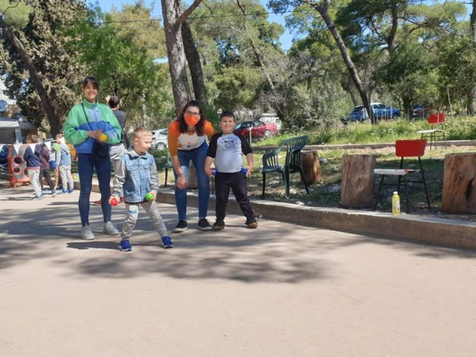 Veselo subotnje jutro: Šibenska maskota dječak Paško zabavljao mališane na Šubićevcu