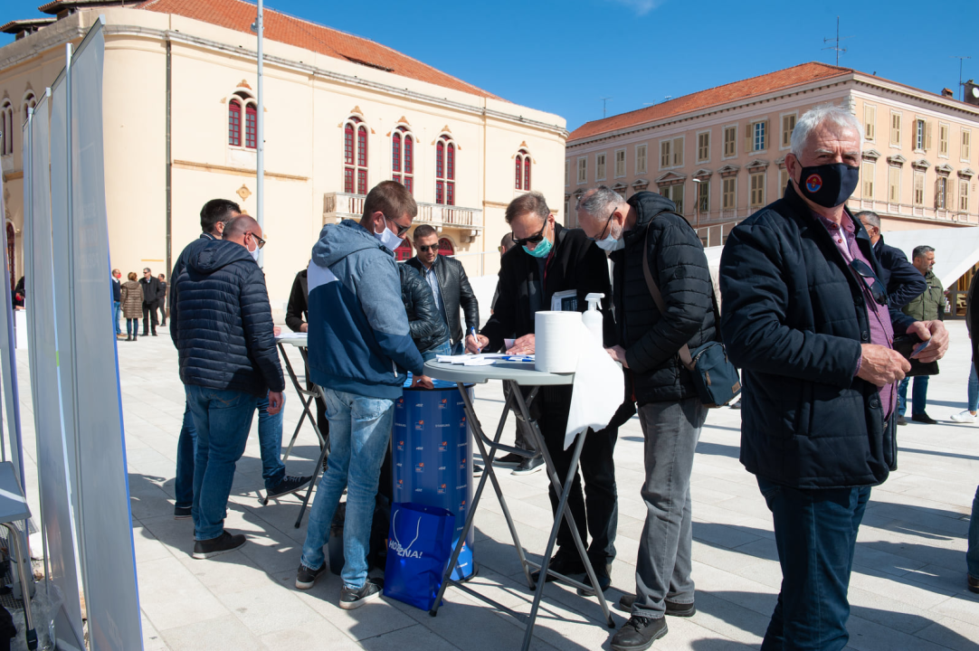Neka igre počnu: Prikupljanje potpisa označilo i službeni početak kampanje